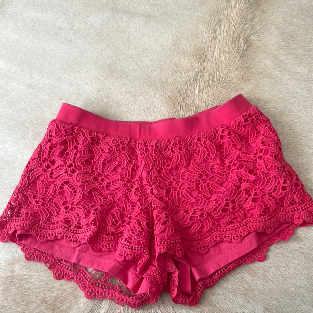 Lilly pulitzer crochet shorts - size small